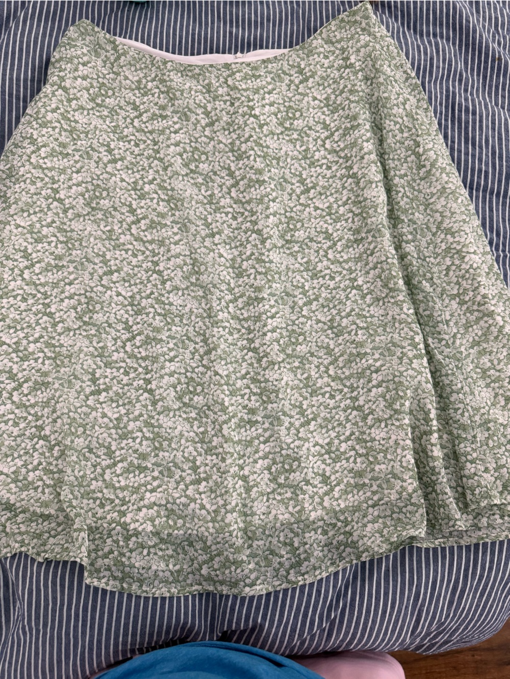 SHEIN Green Micro Floral Chino Pants